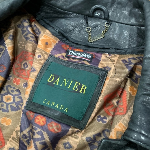 Vintage Danier Oversized Leather Jacket with Detachable Vest Men’s Small - Picture 9 of 12